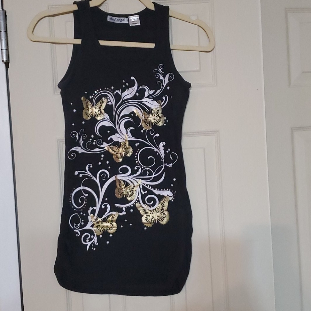 Sleeveless t shirt